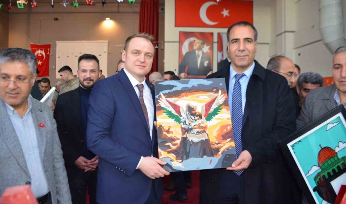 Muş’un Bulanık ilçesinde “Bin Umut Turnası” projesi kapsamında düzenlenen fuar