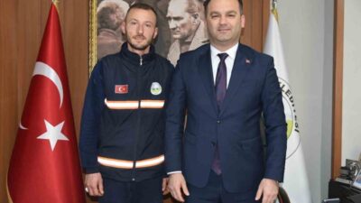 Giresun’un Görele ilçesinde temizlik görevlisi, görev sırasında bulduğu altın bilekliği