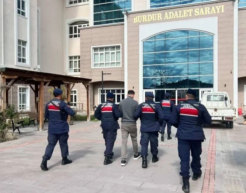 Burdur’da kesinleşmiş hapis cezası bulunan ve nitelikli suçlardan aranan 14