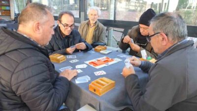 Burhaniye ilçesinde, briç sporu her geçen gün gelişirken, düzenlenen Federasyon