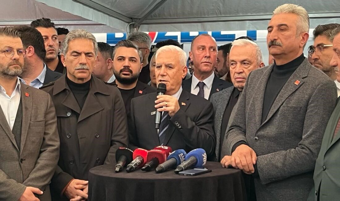 Bursa Büyükşehir Belediye Başkanı Mustafa Bozbey, kendisine yönelik fiziki saldırı