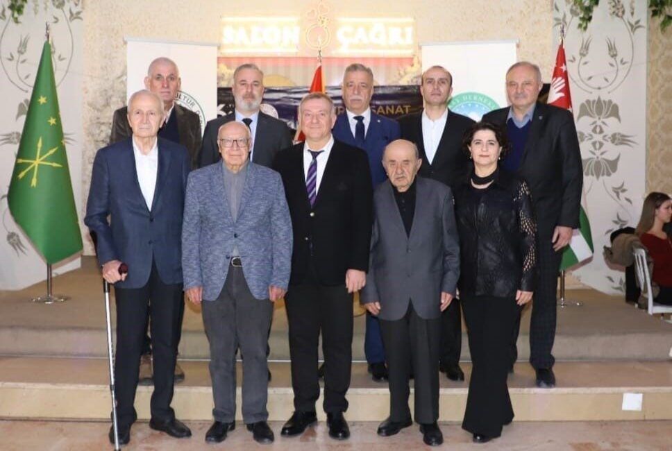 Bursa Çerkes Kültür Derneğince Haluj Gecesi’nin 24’üncüsü düzenlendi. Dernek Başkanı