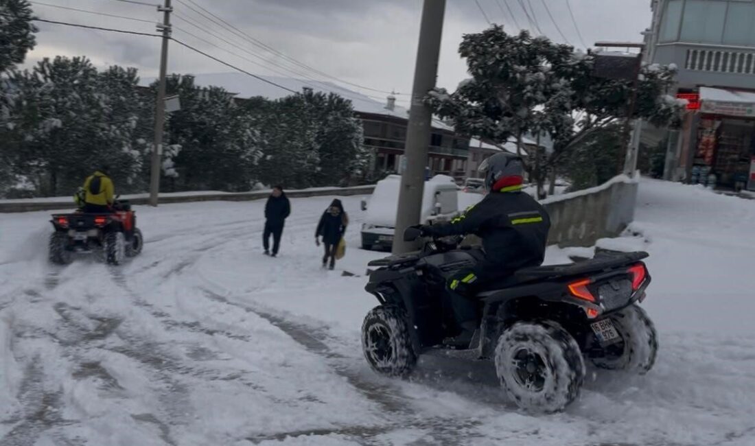 Bursa’da yeni yılın ilk gününde etkili olan kar yağışı, şehir
