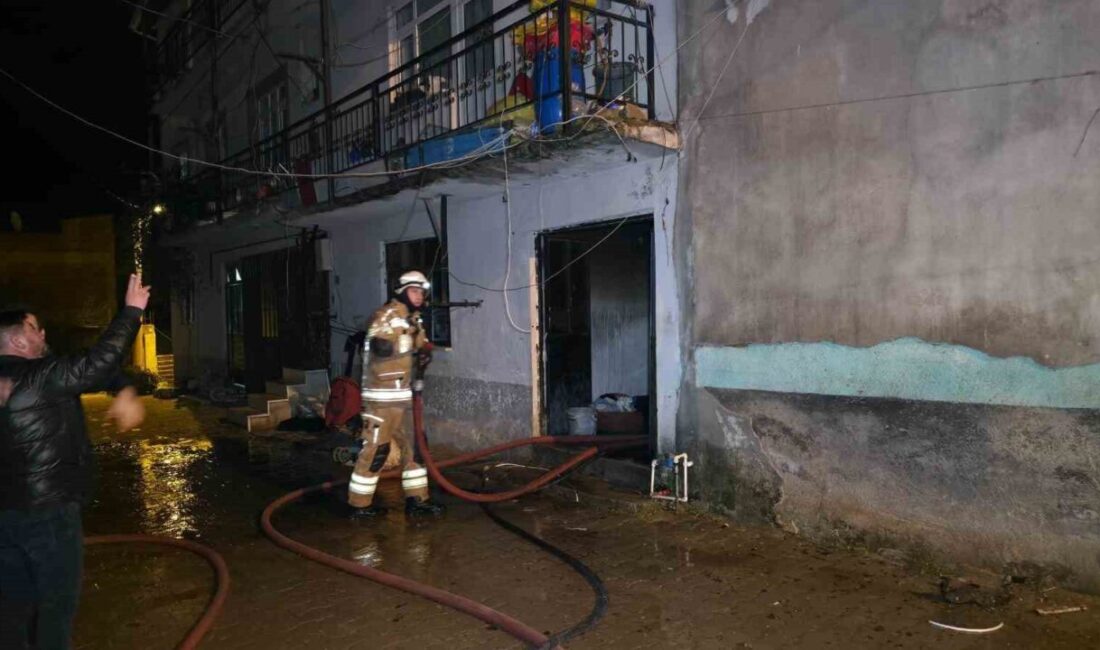 Bursa’nın İnegöl ilçesine bağlı kırsal Deydinler Mahallesinde 2 katlı evde