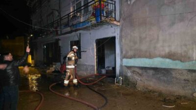 Bursa’nın İnegöl ilçesine bağlı kırsal Deydinler Mahallesinde 2 katlı evde