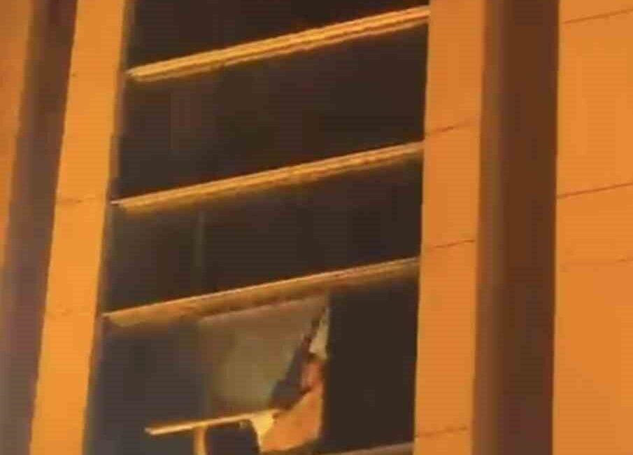 Bursa’nın Nilüfer ilçesi Görükle Mahallesi’nde bulunan 5 katlı bir otelde