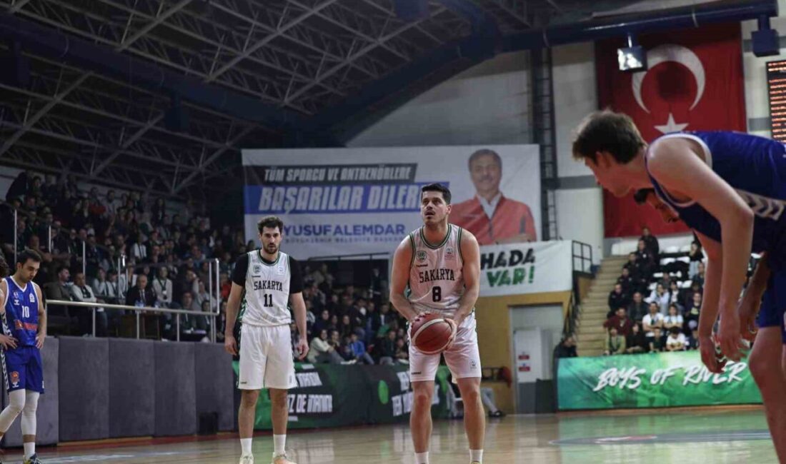 Türkiye Basketbol 2. Ligi’nde mücadelesini sürdüren Sakarya Büyükşehir Basketbol Takımı,