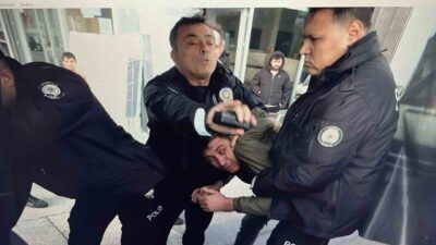 Bursa Büyükşehir Belediye Başkanı Mustafa Bozbey’e fiziki saldırı girişiminde bulunan