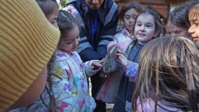 Antalya Büyükşehir Belediyesi, sömestr tatilinde çocukların hem eğlenip hem öğrenebileceği