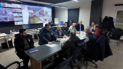 Şanlıurfa Büyükşehir Belediyesi, il genelinde beklenen kuvvetli yağışlara karşı sel