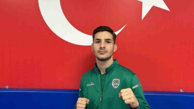 Sakarya Büyükşehir Belediyesi karate sporcuları, 9 ve 11 Ocak tarihleri