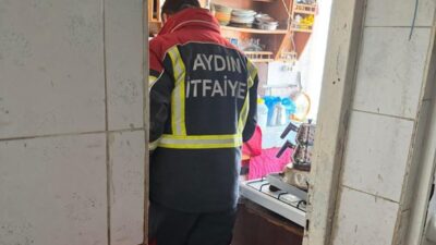 Aydın’ın Efeler ilçesinde bir evde çamaşır makinesinin elektrik kablosunun alev