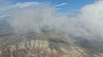 Çankırı’da kent merkezinin üzerini kaplayan sis bulutu havadan görüntülendi. Çankırı’da