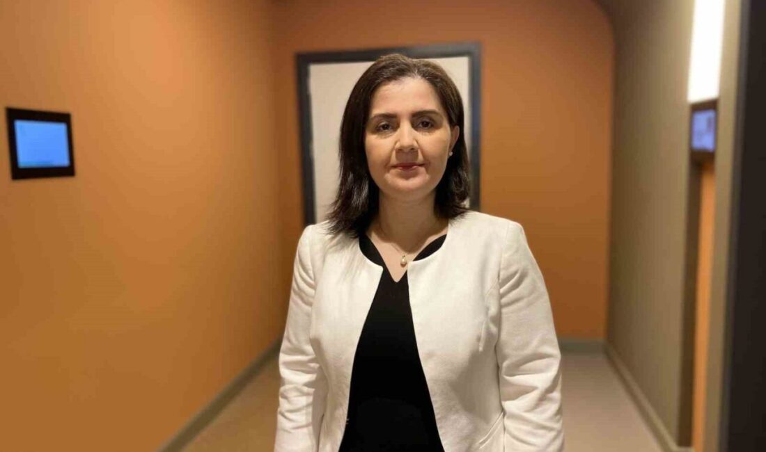 Günlük pratikte kendisine sıklıkla çarpıntı şikayetiyle başvurulduğunu belirten Medicana Sağlık