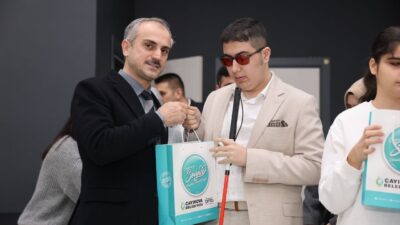Çayırova Belediyesi tarafından Beyaz Baston Görme Engelliler Haftası dolayısıyla program
