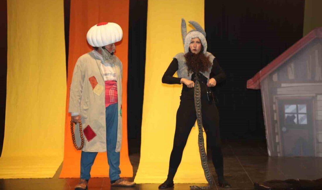 Çayırova Belediyesi tarafından yarıyıl tatiline giren öğrenciler için ücretsiz tiyatro