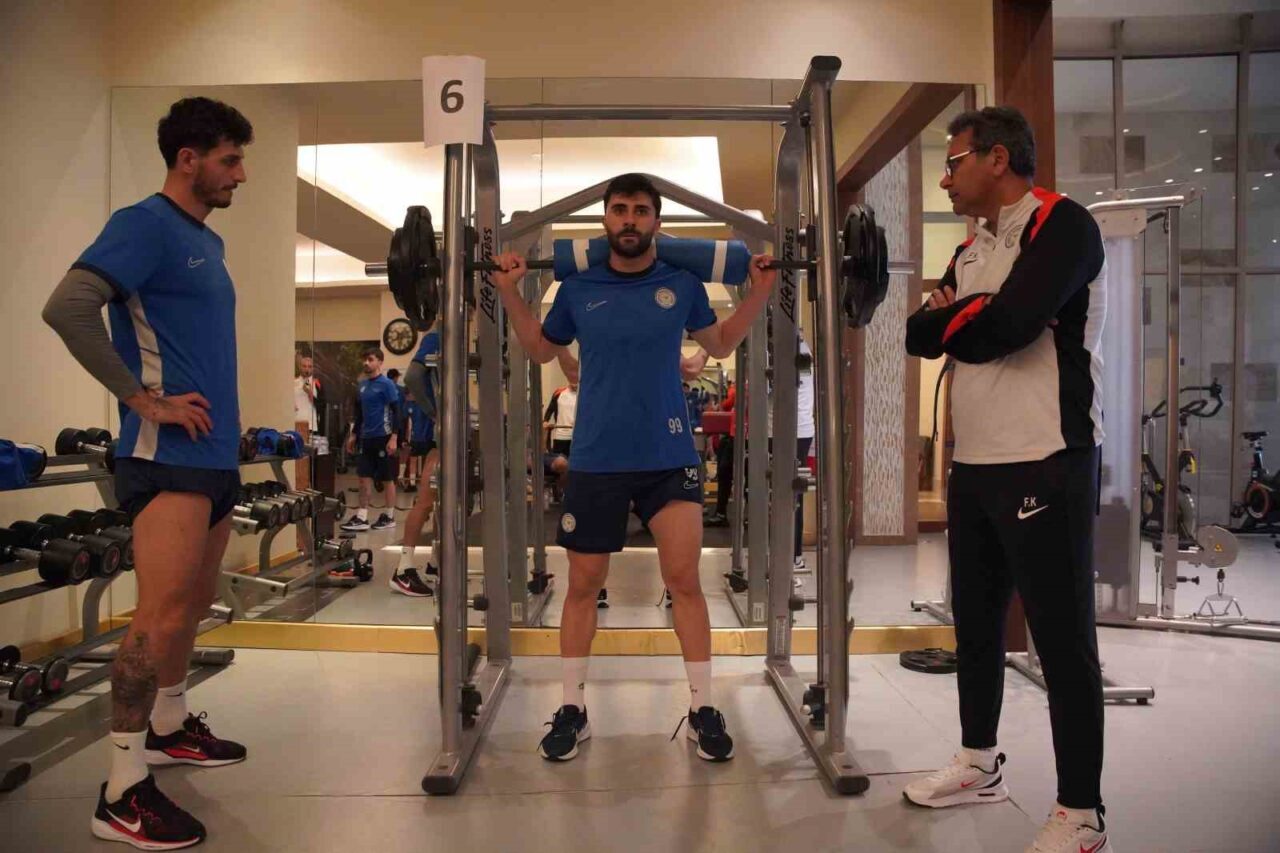 Çaykur Rizespor, devre arası kamp hazırlıkları için bulunduğu Antalya’da ikinci