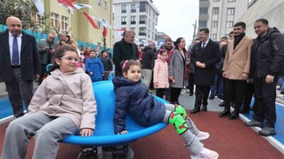 Çekmeköy Belediyesi, çocukların güvenle oynayıp eğlenirken öğrenebileceği örnek bir projeyi