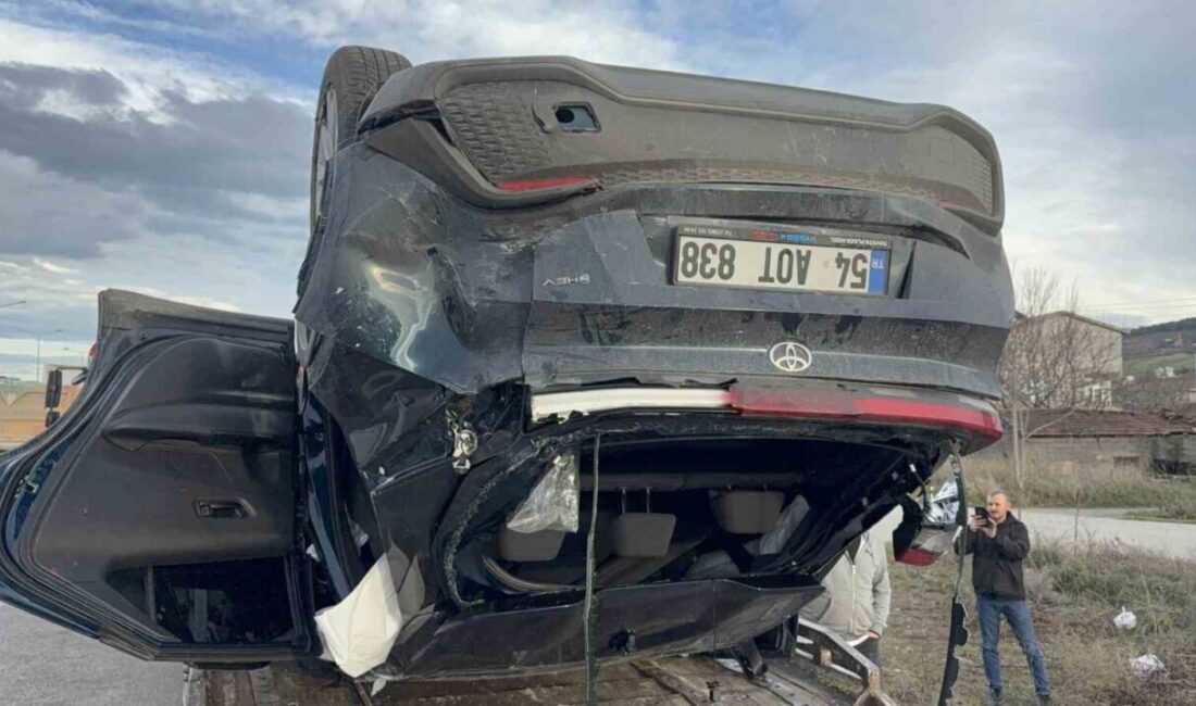 Samsun’un Canik ilçesinde cenaze dönüşü meydana gelen 3 araçlı trafik