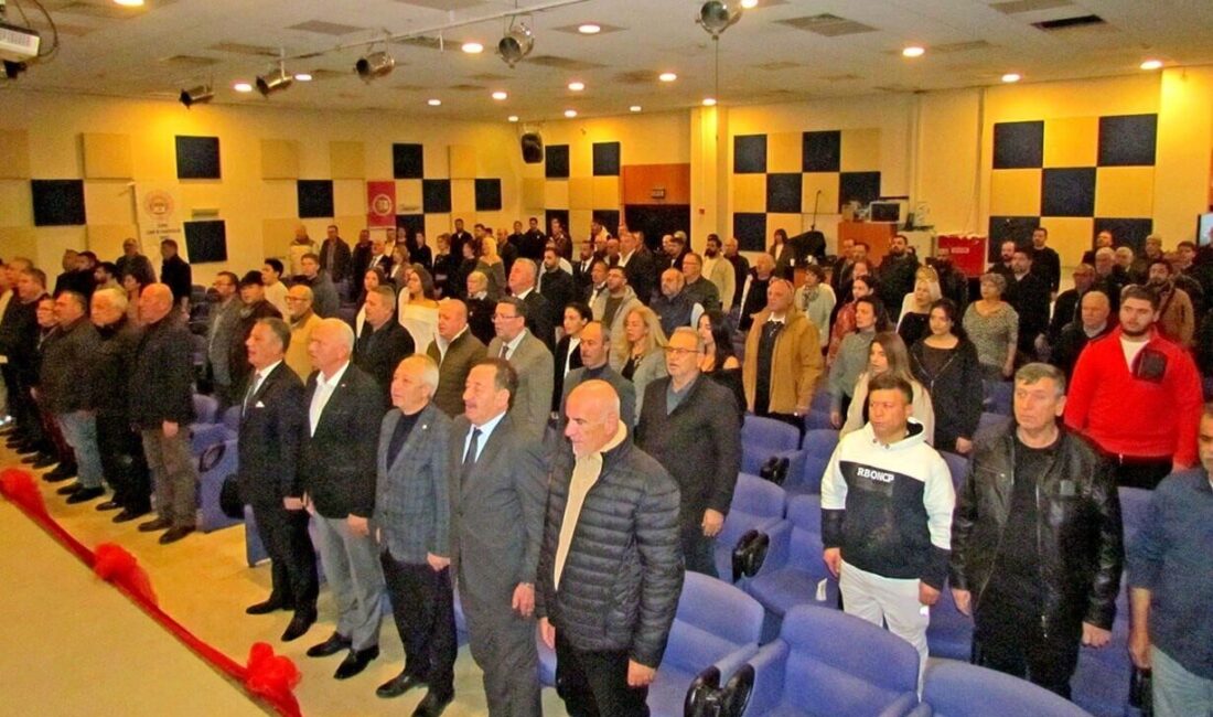 Çeşme Esnaf ve Sanatkârlar Odası Genel Kurulunda mevcut başkan Osman