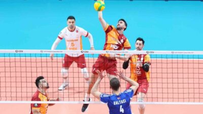 CEV Şampiyonlar Ligi’nin 4. haftasında Galatasaray, sahasında Halkbank’ı 3-1 mağlup