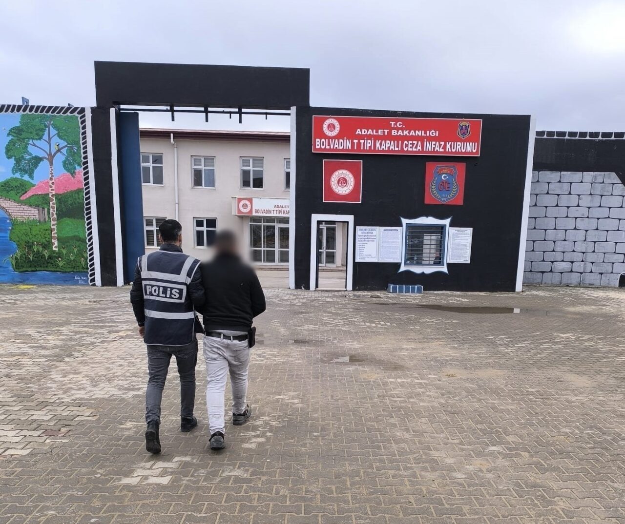 Afyonkarahisar’da eşini kasten öldüren ve 25 yıl 5 ay 15