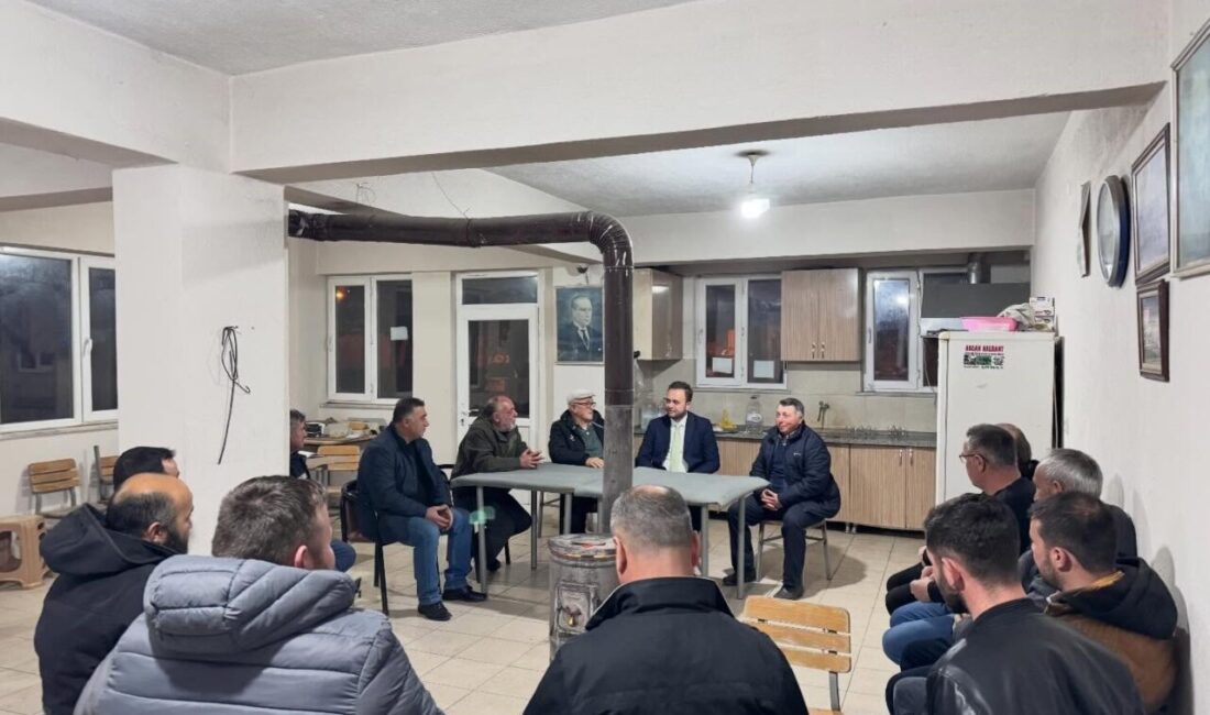 Çivril Belediye Başkanı Semih Dere, vatandaşlar ile bir araya gelerek