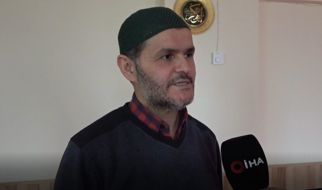 Isparta’da bir camide iddiaya göre çocuklara müezzinlik öğretilmesi sebebiyle yaşanan