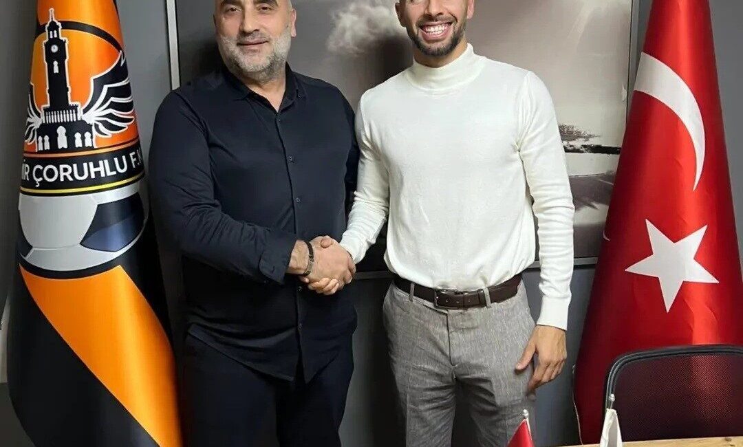 İzmir Çoruhlu FK, son olarak Yalova FK forması giyen 38