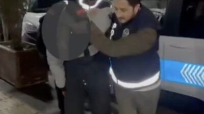 Çorum’un Sungurlu ilçesinde polis ekipleri tarafından, haklarında yakalama kararı bulunan