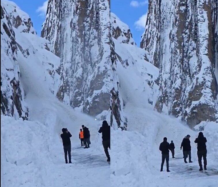 Hakkari’nin Çukurca yoluna düşen çığ anbean görüntülendi. Hakkari’de etkili olan