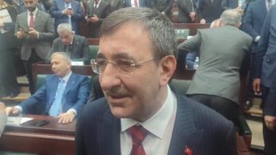 Cumhurbaşkanı Yardımcısı Cevdet Yılmaz, en düşük emekli aylığının artırılmasına ilişkin,