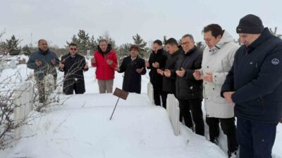 Doğu Anadolu Gazeteciler Cemiyeti Yönetim Kurulu, DAGC eski başkanlarından duayen