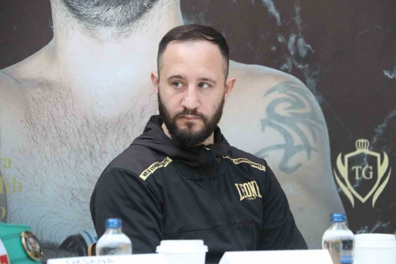 Hafif ağır sıklette Dünya Boks Birliği’nin (GBU) Almanya, Avrupa ve