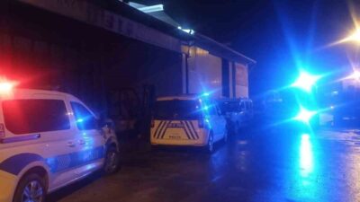 Denizli’de esnaflık yapan 20 yaşındaki Baran Sami Vural, iş yerinde