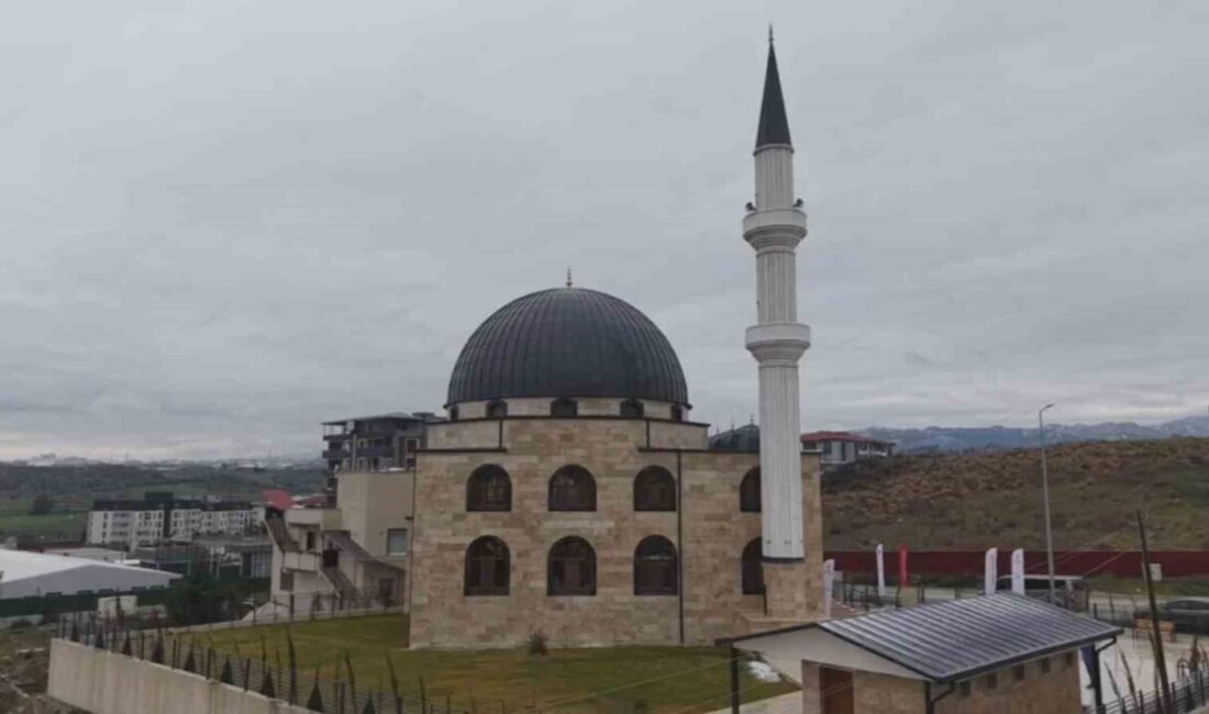 Hatay’da deprem sonrası inşa edilen 118’inci cami olan ‘Gazze Şehitleri