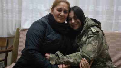 Hatay’da depremde vefat eden annesini ve ağabeyini 13. saatte enkaz