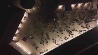 Hatay’da asrın felaketinin ardından ibadete açılan Anadolu’nun ilk camisi olan