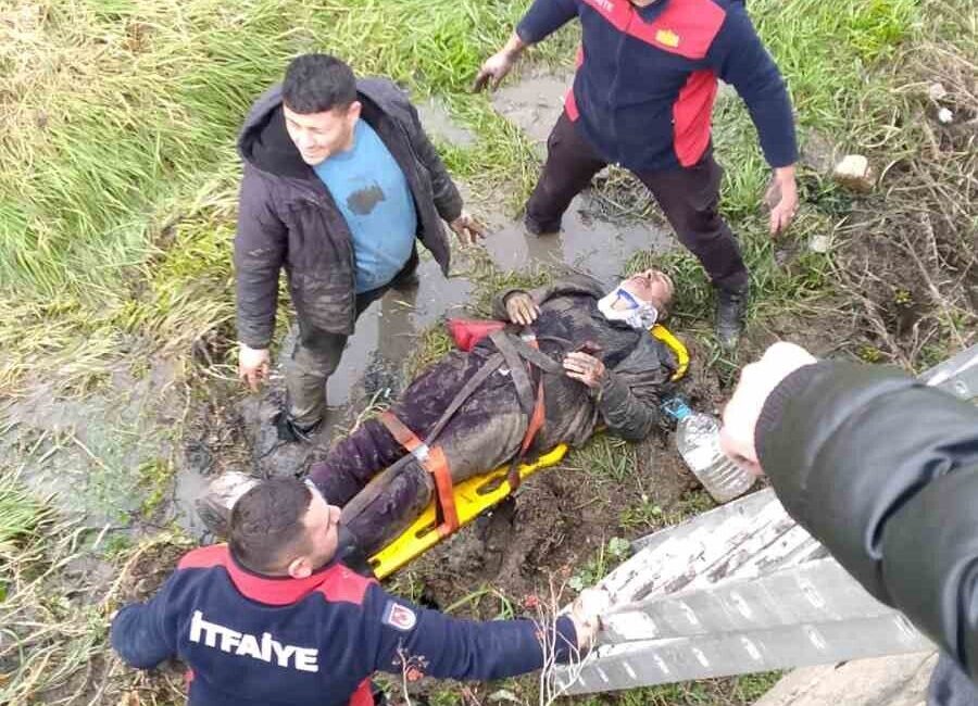 Yozgat’ın Sorgun ilçesinde dere yatağına düşen vatandaş kurtarıldı. Edinilen bilgiye