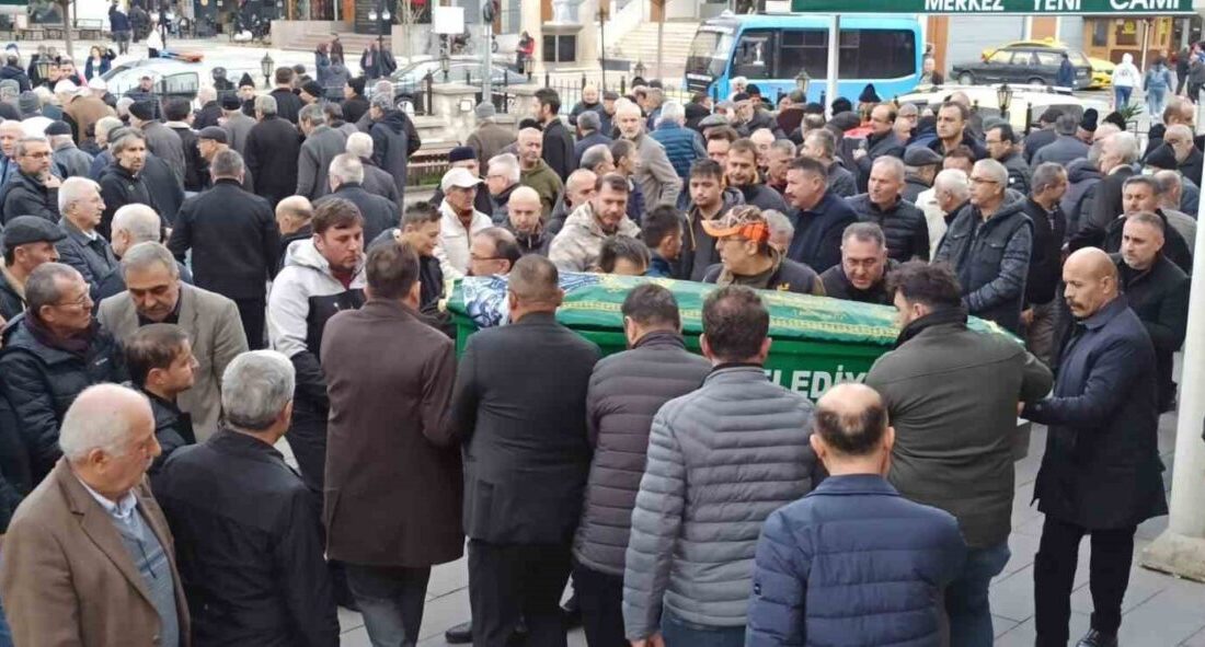 Zonguldak’ın Devrek ilçesinin ilk Kadın Baston Ustası Mürvet Okur (76)son