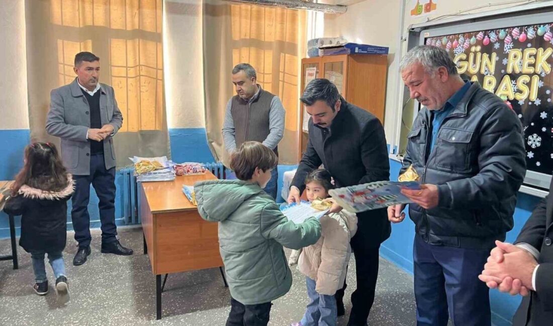 Diyarbakır’ın Dicle İlçe Kaymakamı Mustafa Atış ve İlçe Milli Eğitim