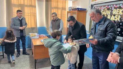 Diyarbakır’ın Dicle İlçe Kaymakamı Mustafa Atış ve İlçe Milli Eğitim