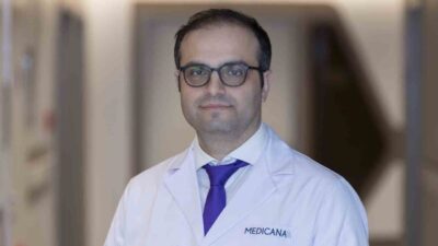 Cep telefonu ve dizüstü bilgisayarların uzun süre yanlış pozisyonda kullanımı,