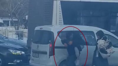 Diyarbakır’da Dicle Üniversitesi Hastanesi’nden hastasını alan bir vatandaş, trafik nedeniyle