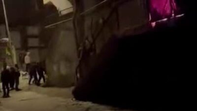 Diyarbakır’da bir evde çıkan yangında 2 kişi dumandan etkilendi. Yangın,