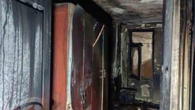 Diyarbakır’ın Sur ilçesinde bir otelde çıkan yangın paniğe neden oldu.