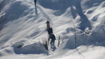 Diyarbakır’ın Kulp ilçesinde rahatsızlığı bulunan vatandaş, jandarma helikopteriyle hastaneye sevk