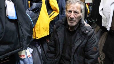 Son yılların en soğuk kış mevsiminin yaşandığı Diyarbakır’da vatandaşların alışveriş