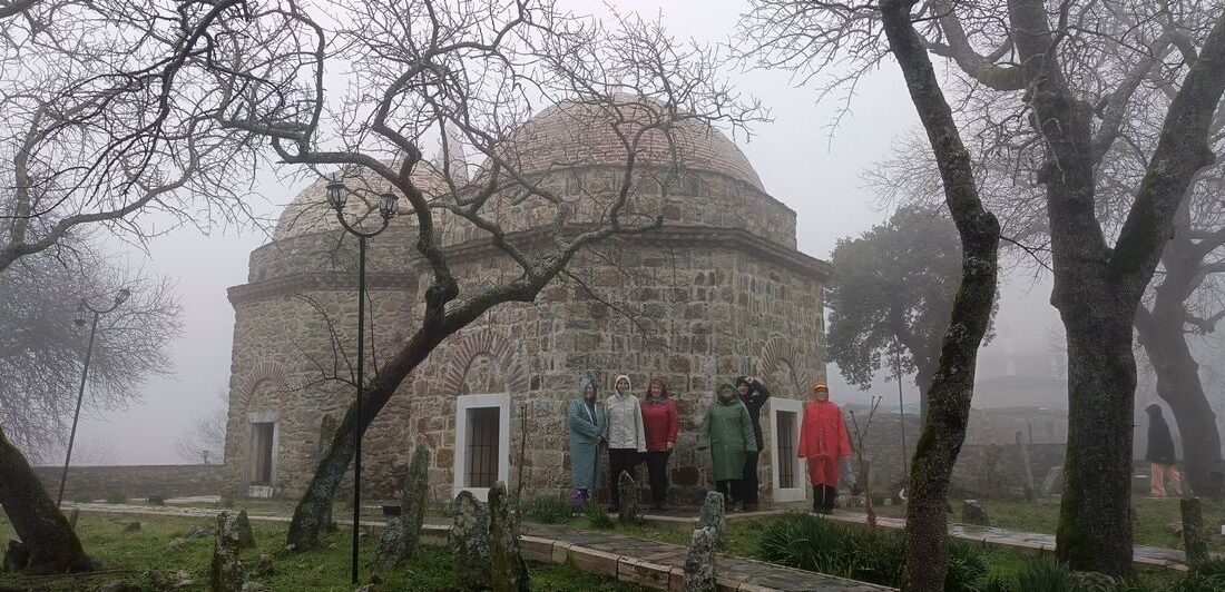 Aydınlı doğaseverler, Muğla’nın Milas ilçesindeki İkiz (Eski) Türbe bölgesinden başlayarak,