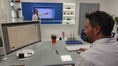 Mersin’de tıp fakültesinden itibaren birlikte olan 3 çocuklu doktor çiftin